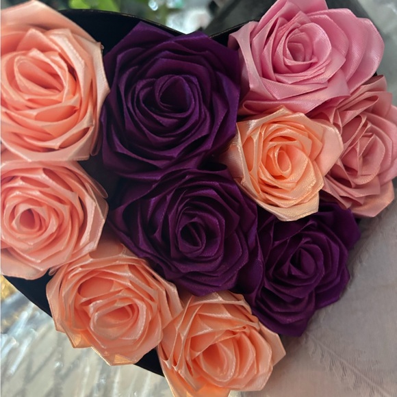 Valentine heart box with eternal roses 10 roses - Picture 3 of 7